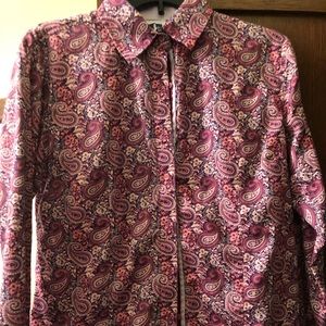 Shirt and matching show pad